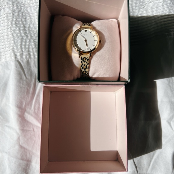 NIB Kate Spade Animal Print Watch - Picture 9 of 14